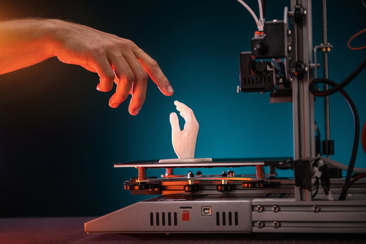 Additive Manufacturing vs Traditional Manufacturing